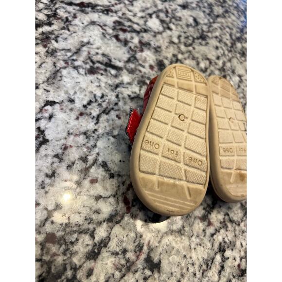 TOMS baby toddler shoes size T4 - Picture 9 of 10